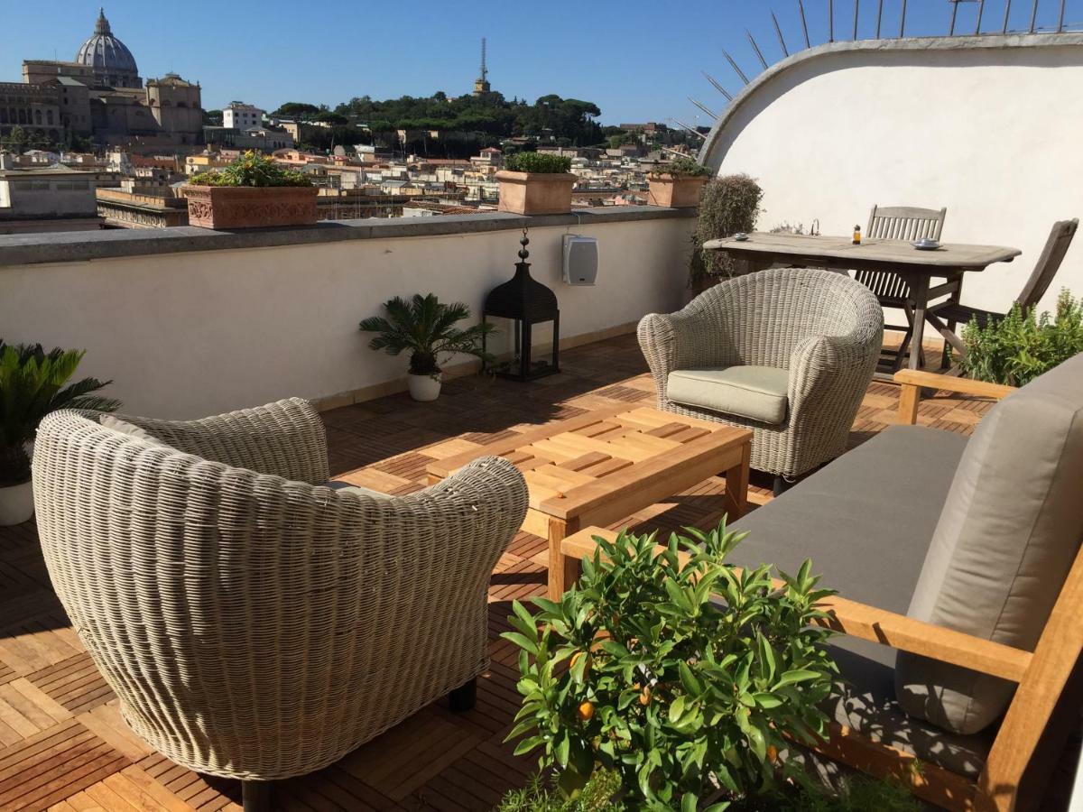 Penthouseinrome Villa Luaran gambar