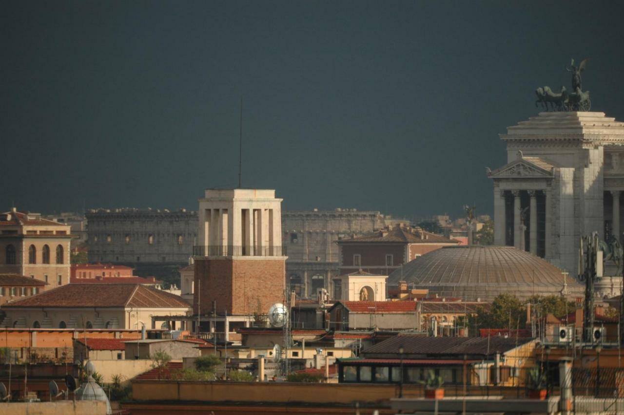 Penthouseinrome Villa Luaran gambar